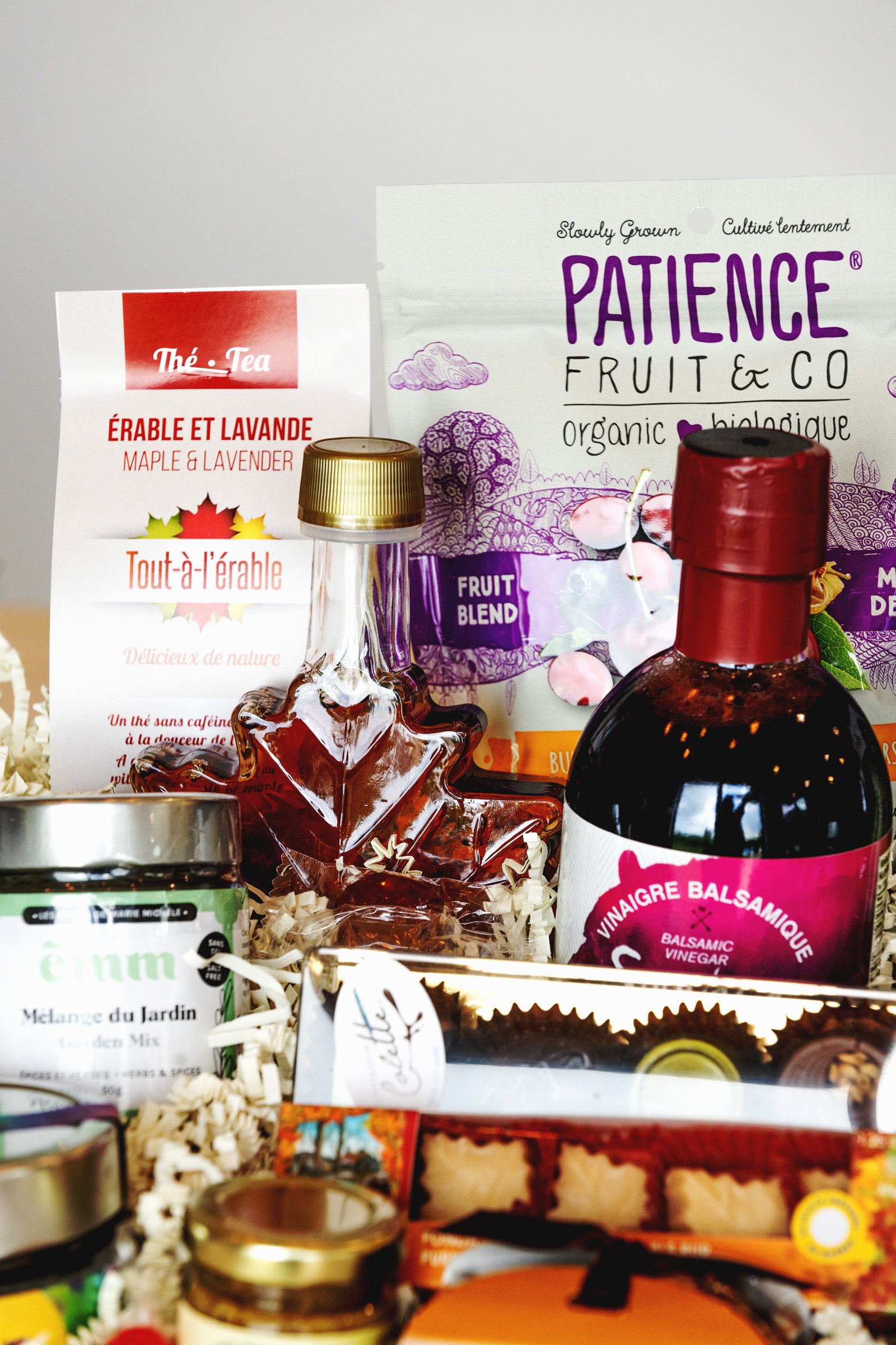 Thé érable et lavande dans un panier cadeau O Panier